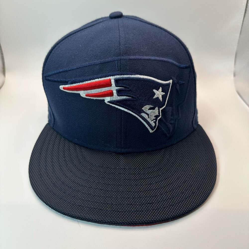 New Era New England Patriots 59FIFTY Fitted Hat Navy Blue with Red Undervisor